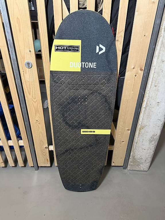 Tavole da surf e di nuoto: Planche Duotone Free 46 Foilboard - Kitefoil – Usato da Monthey venduto da Noquioz