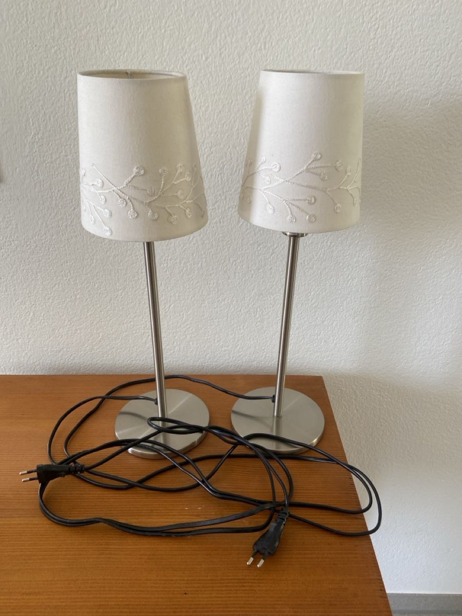 Ikea Lampen: 2 Tischlampen mit Stoffschirm – Gebraucht aus Wangen an der Aare von Thedog 1