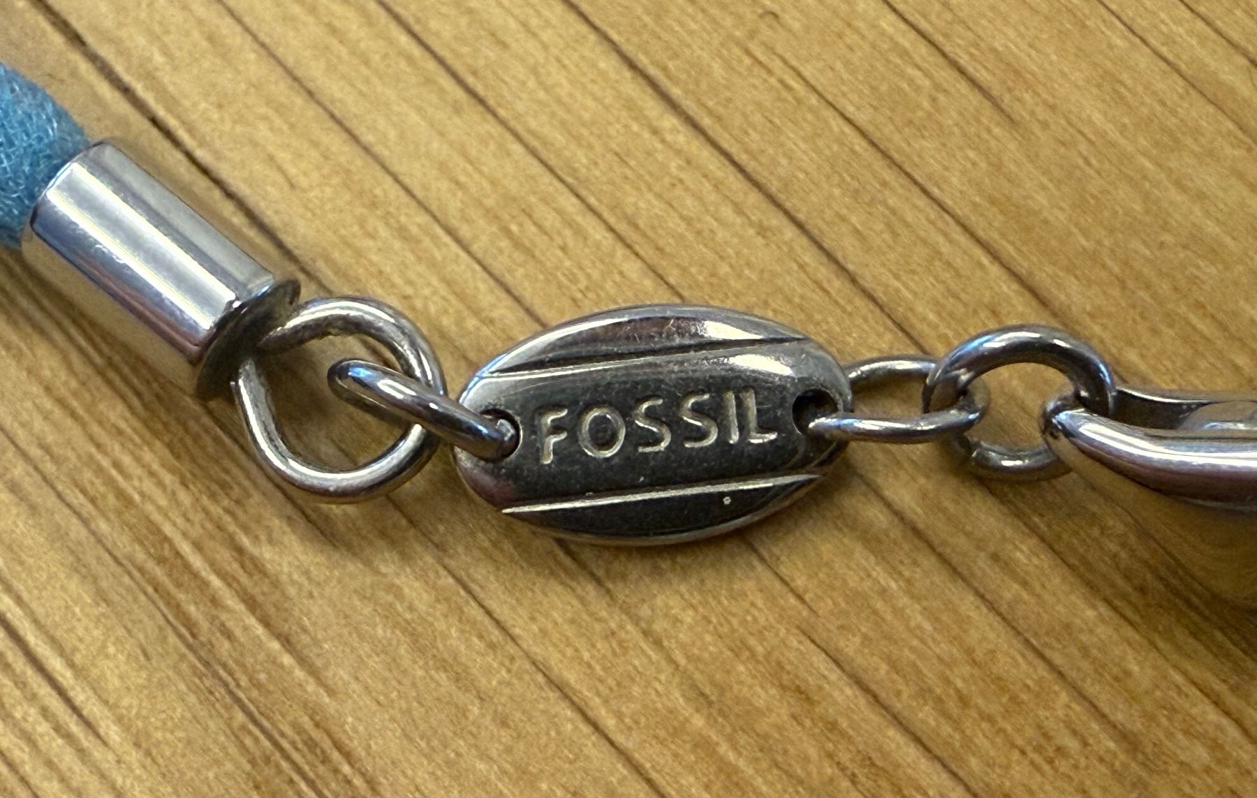 Fossil Catenine: FOSSIL Steel & Cord Necklace – Usato da Contone venduto da Chaos76 5
