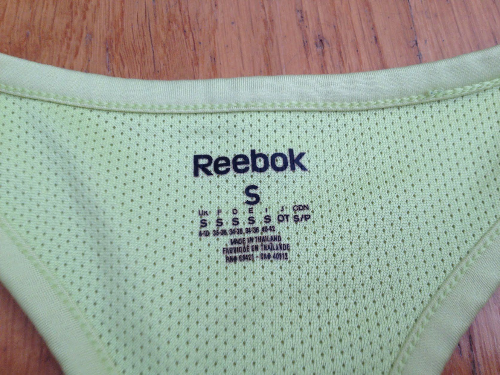Reebok Tops: Top Reebok – D'occasion à Dübendorf par Fip05 3