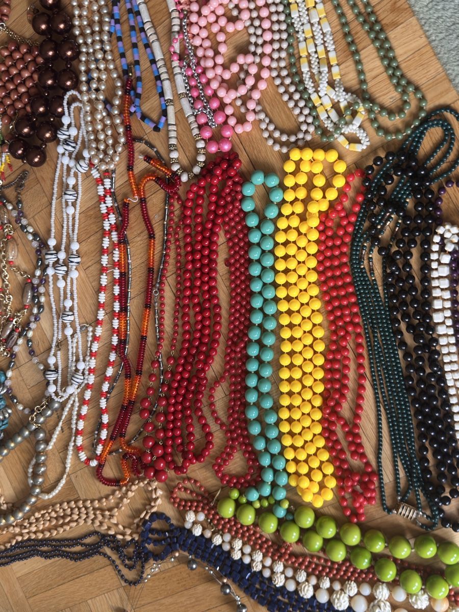 Catenine: Lot de colliers  vintage - Superbe collection – Usato da Martigny venduto da Mrtygn1 2