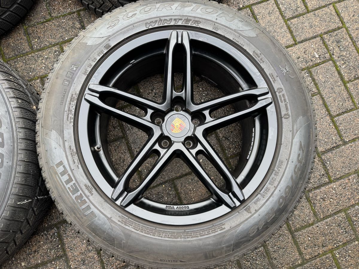 Pneumatici & Ruote complete: Felgen mit Pneu Porsche Macan – Usato da Aristau venduto da 020214 2