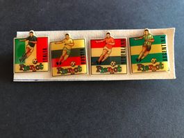Pin Pins PIERROT Fussball Italia Russia Nederland +1 = 4 Stk
