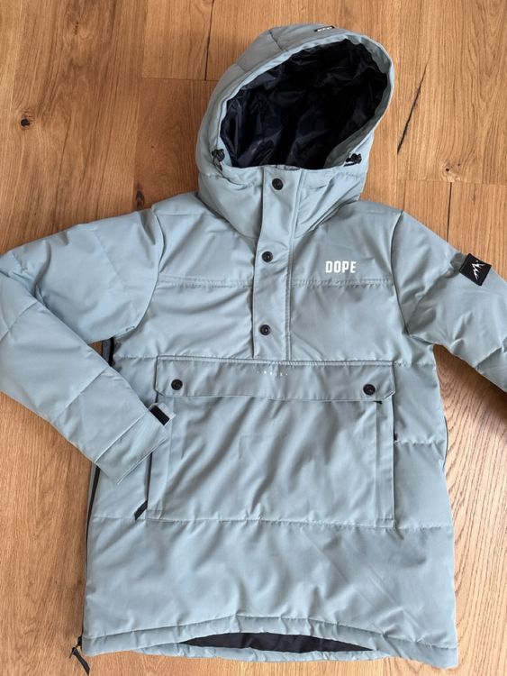 DOPE Puffer Jacket, neuwertig, Grösse S (Gebraucht) in Aesch BL