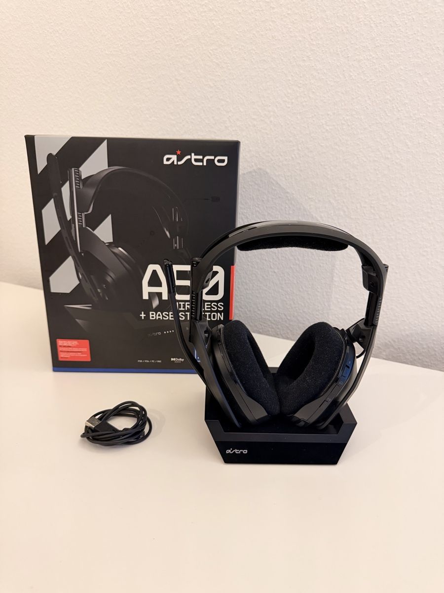 Astro Gaming Kopfhörer: Logitech ASTRO A50 Gaming-Headset + Basisstation – Gebraucht aus Binningen von emanuel5