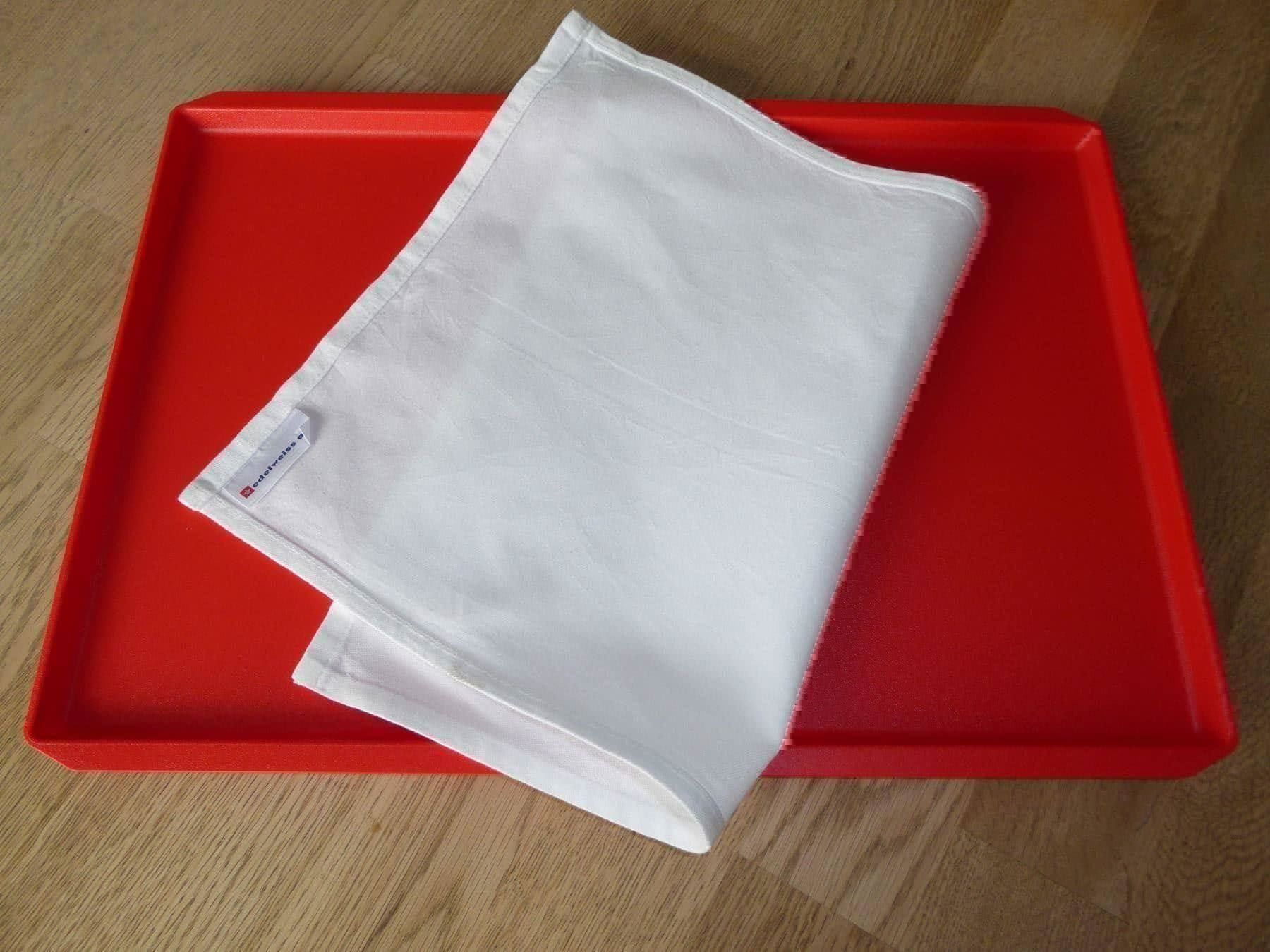 Tablet PC: KSSU Trolley Tablet + Tuch – Nuovo (secondo la descrizione) da Glattfelden venduto da hbct 1