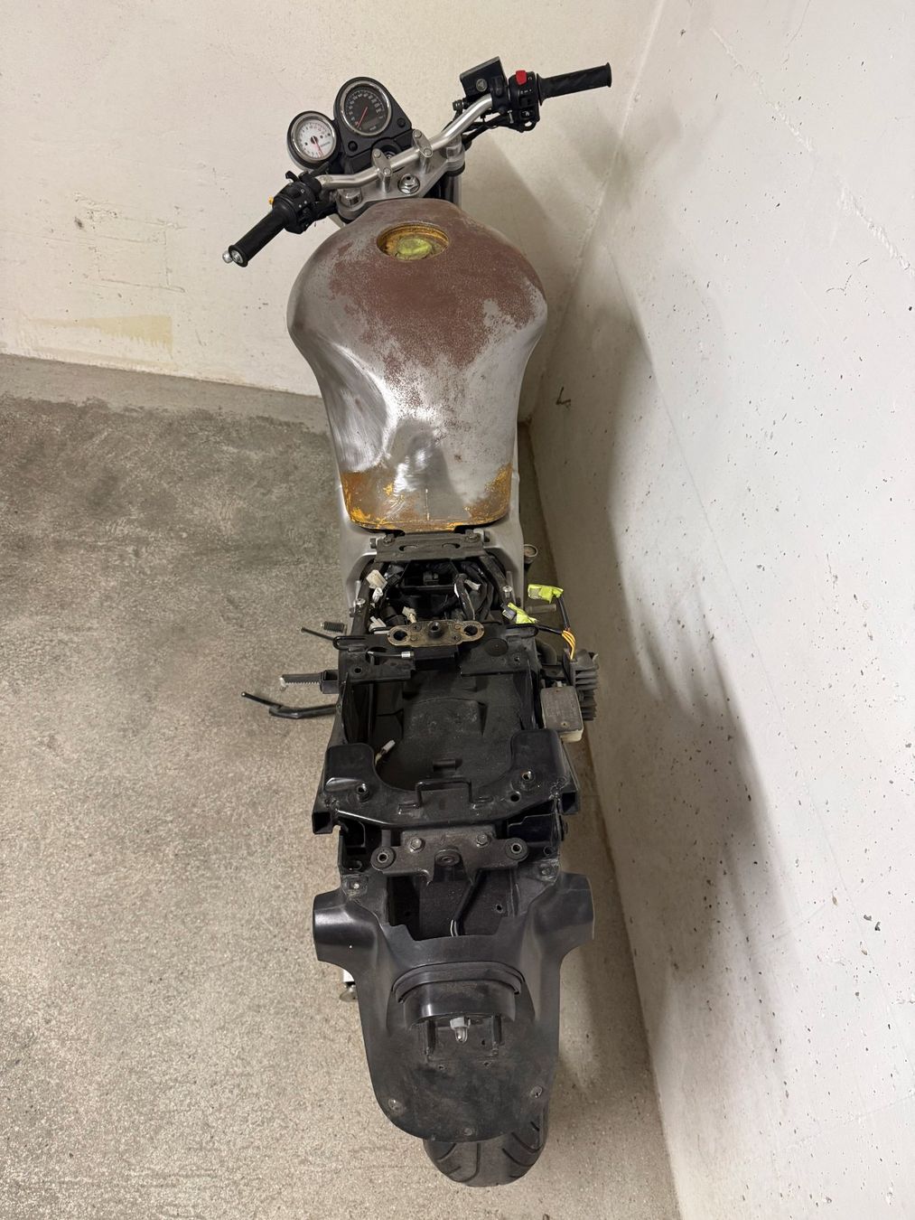 Strada: Suzuki SV650 – Usato da Olten venduto da Eric.Escurriola 1