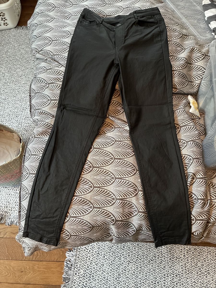 Calzedonia Leggings: Leggings – Gebraucht aus Dornach von Froschprinzessin01
