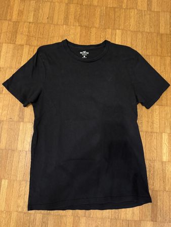 Hollister T-Shirt schwarz – Grösse M