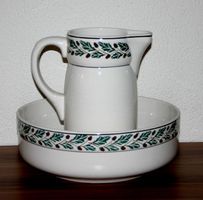 Keramik - Waschgarnitur/Set antik, Dekor Eichenlaub /um 1920