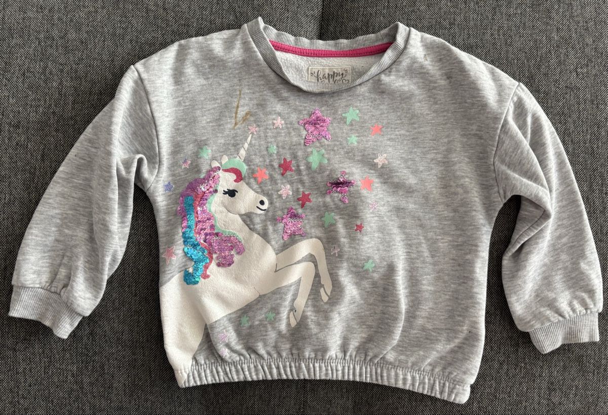 C&A Maglioni & Felpe: Mädchen Pullover Gr. 104 mit Einhorn Motiv – Usato da Jegenstorf venduto da Annina0506