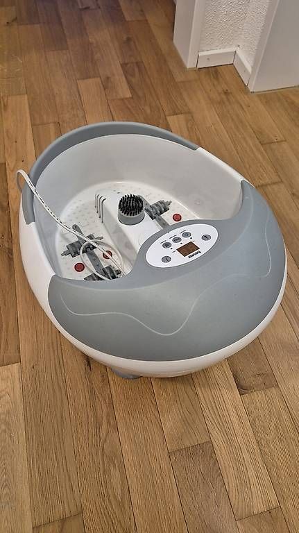 Dispositivi per massaggi: Beurer fuss bad – Usato da Brugg AG venduto da F_v_m 1