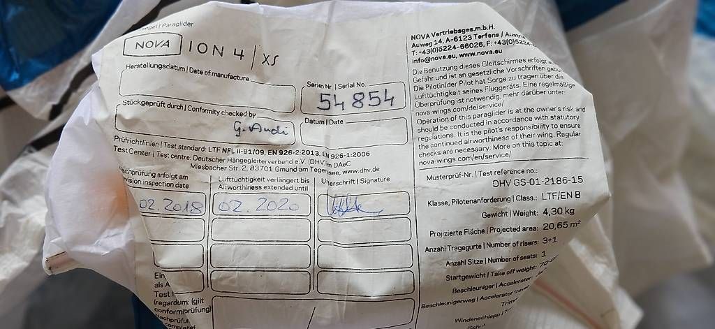 Sport dell'aria & Aquiloni: Gleitschirm Komplettsystem – Usato da Thun venduto da mrok01 8