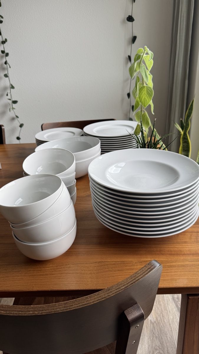 Geschirrset Cucina & Tavola (Gebraucht) in Männedorf für CHF 10 – nur Abholung auf Ricardo kaufen