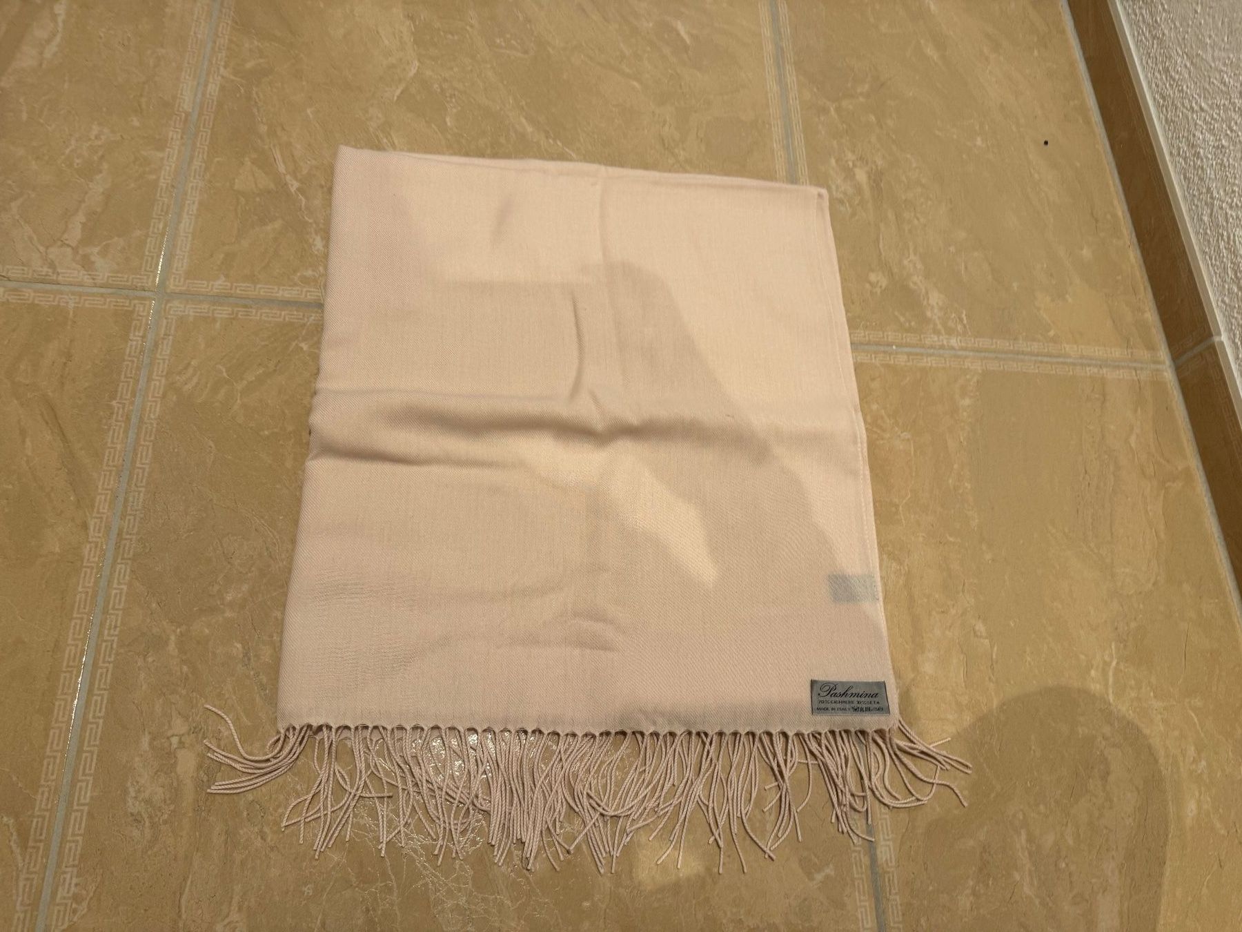 Foulard & Sciarpe: Pashmina NWT Kaschmir Stola – Nuovo (secondo la descrizione) da Klingnau venduto da Markus14 2