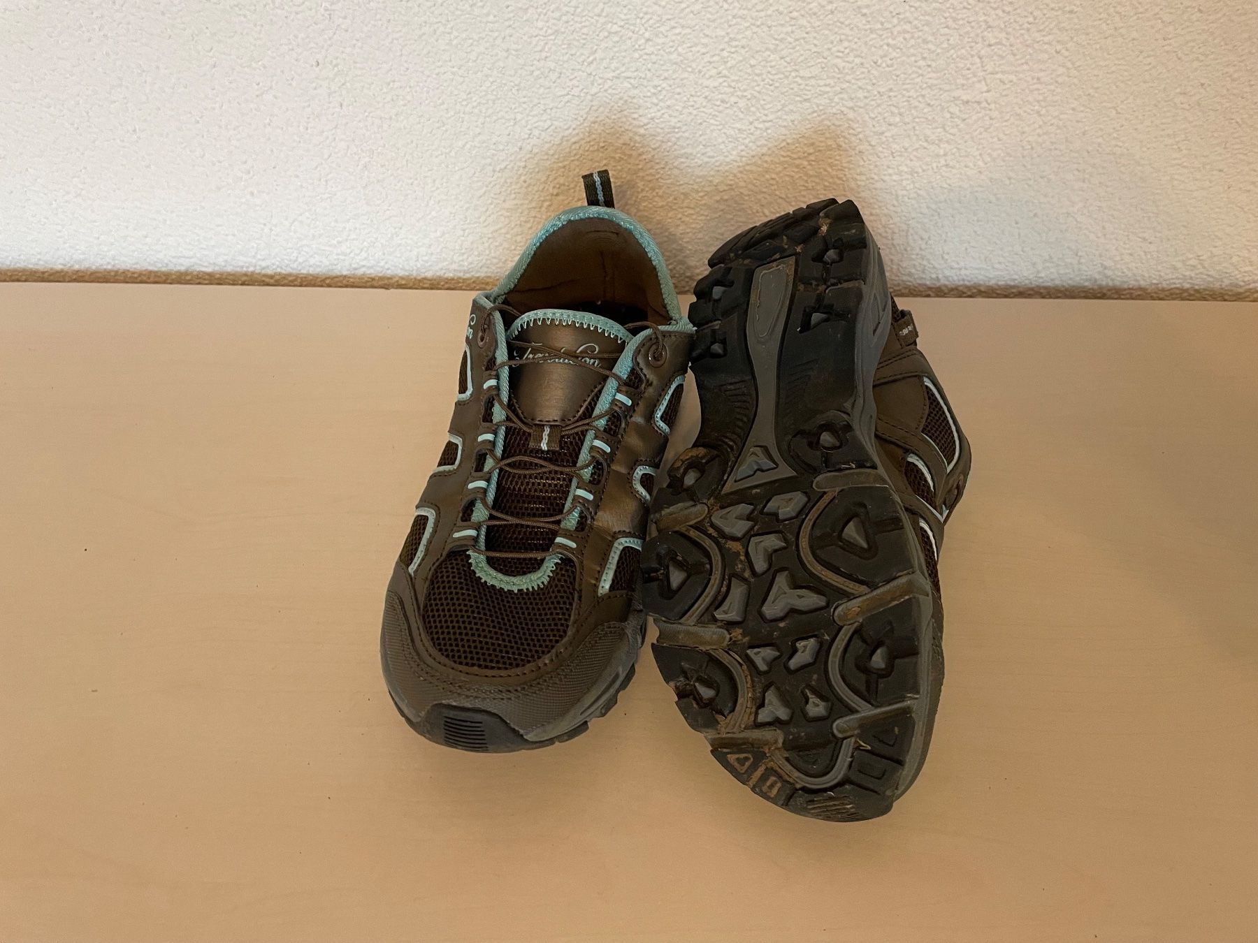 Trevolution Schuhe für Mädchen: Trevolution Wanderschuhe für Mädchen Grösse 36 – Gebraucht aus Seengen von swossi 1