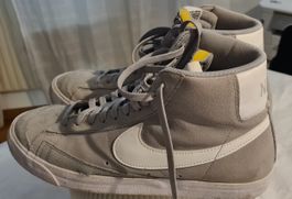 Nike-Sneakers Blazer Mid' 77 Suede CI1172 004 Gris-T44.5