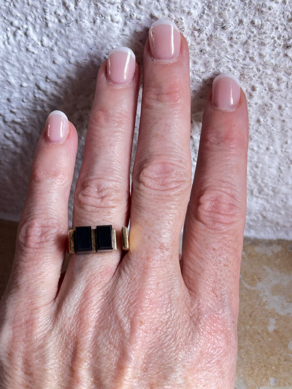 Anelli: Vintage Ring mit Onyx Steinen (Grösse 56) – Usato da Dittingen venduto da Bellevista 1