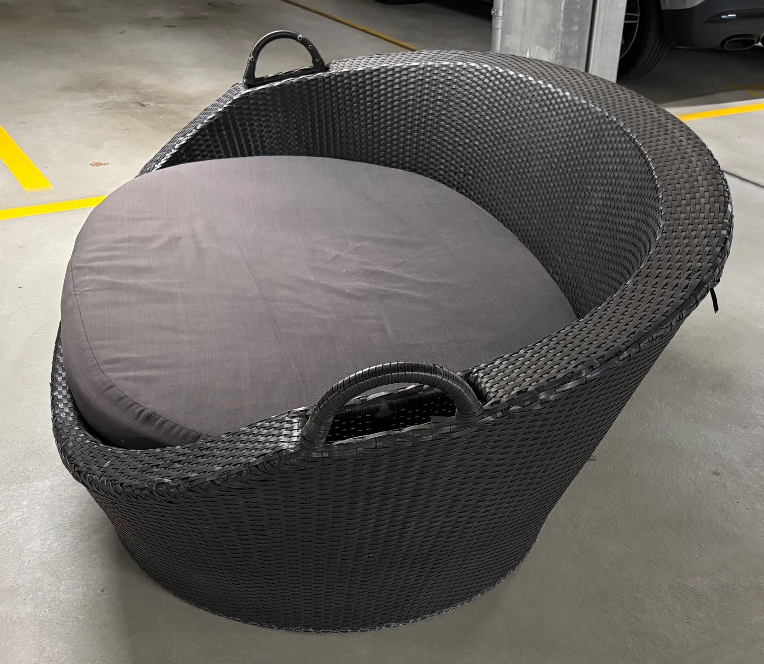 Sedie a sdraio: Sonneninsel / Loungeliege, Polyrattan – Usato da Buchs AG venduto da Byru 4