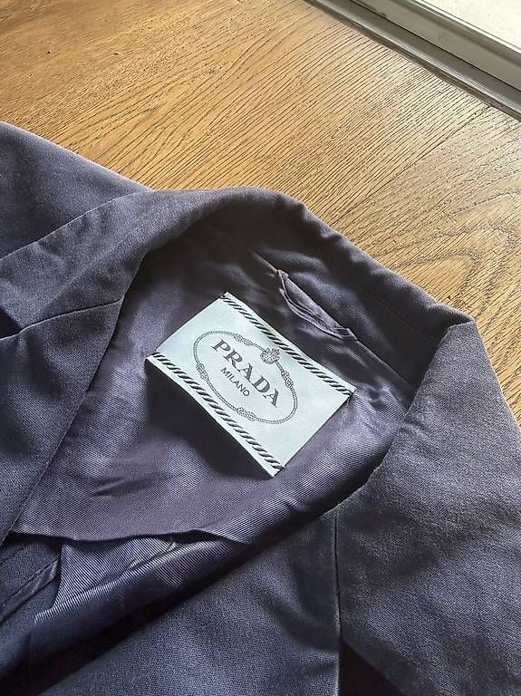 Giacche: Prada Blazer Damen Navy Blue – Usato da Möriken AG venduto da nil_hmm8