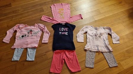 Div. Pulli-Kleidchen mit Leggins Gr. 98 - 116