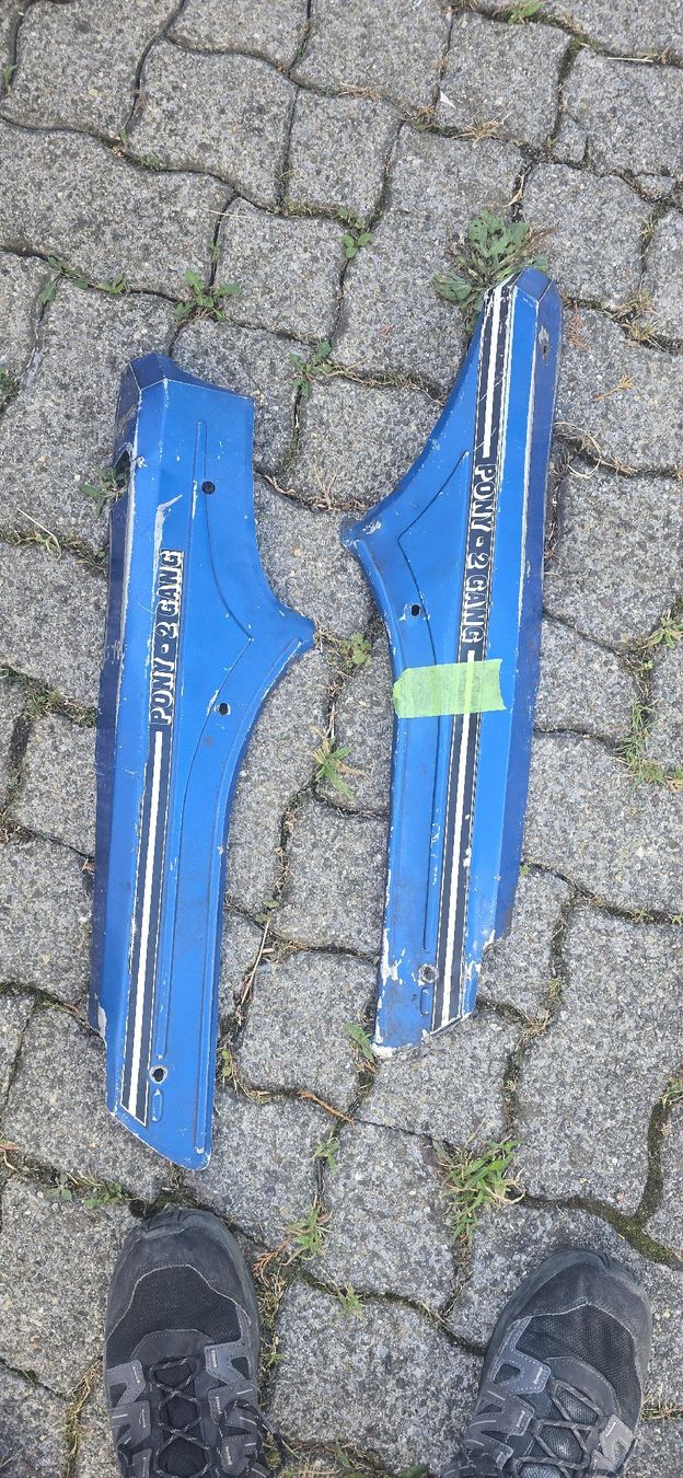 Cyclomoteurs: Pony Cross GT Seitenschutzbleche  – D'occasion à Ibach par Speedrace