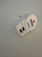 Skross USB Ladegerät weiss mit zwei Anschlüssen gebraucht