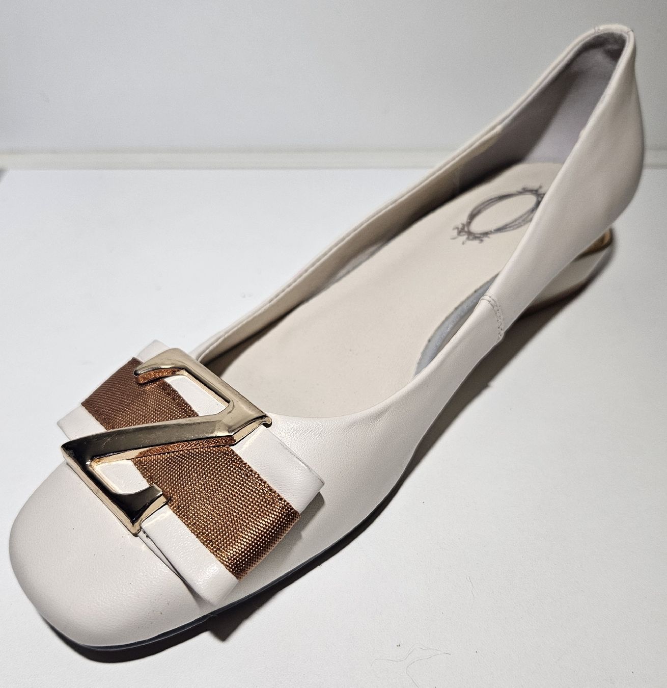 Scarpe da donna: eleganter Schuh Gr. 39 - Spendenaktion – Nuovo (secondo la descrizione) da Unterkulm venduto da Beljasch 1