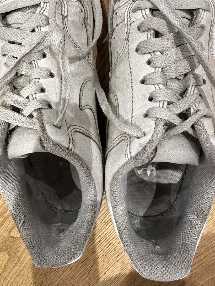 Nike Scarpe da uomo: Nike Turnschuhe weiss Grösse 40 gebraucht – Usato da Bern venduto da Klaas06 5