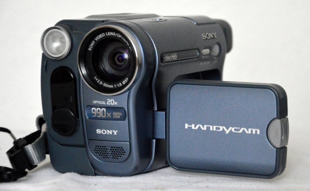 Cameroscope Sony CCDTRV228E Hi8 caméscope Kaufen auf Ricardo