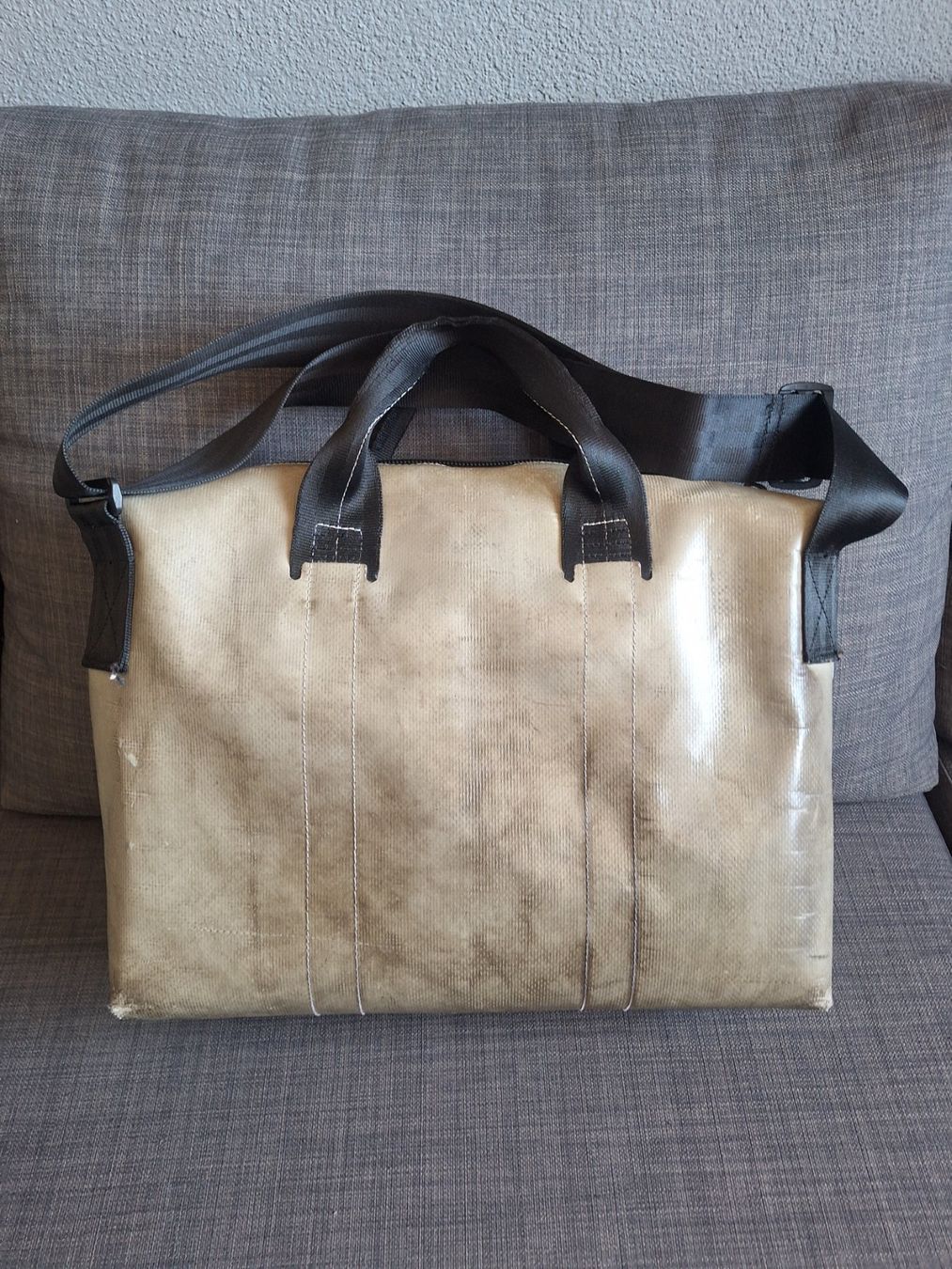 Freitag Borse: FREITAG F304 MOSS Laptoptasche – Usato da Dällikon venduto da sar_t2d8 1