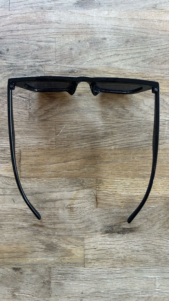 Occhiali & Lenti: Cool sun glasses – Nuovo (secondo la descrizione) da Lugano venduto da bad_2t9b 3