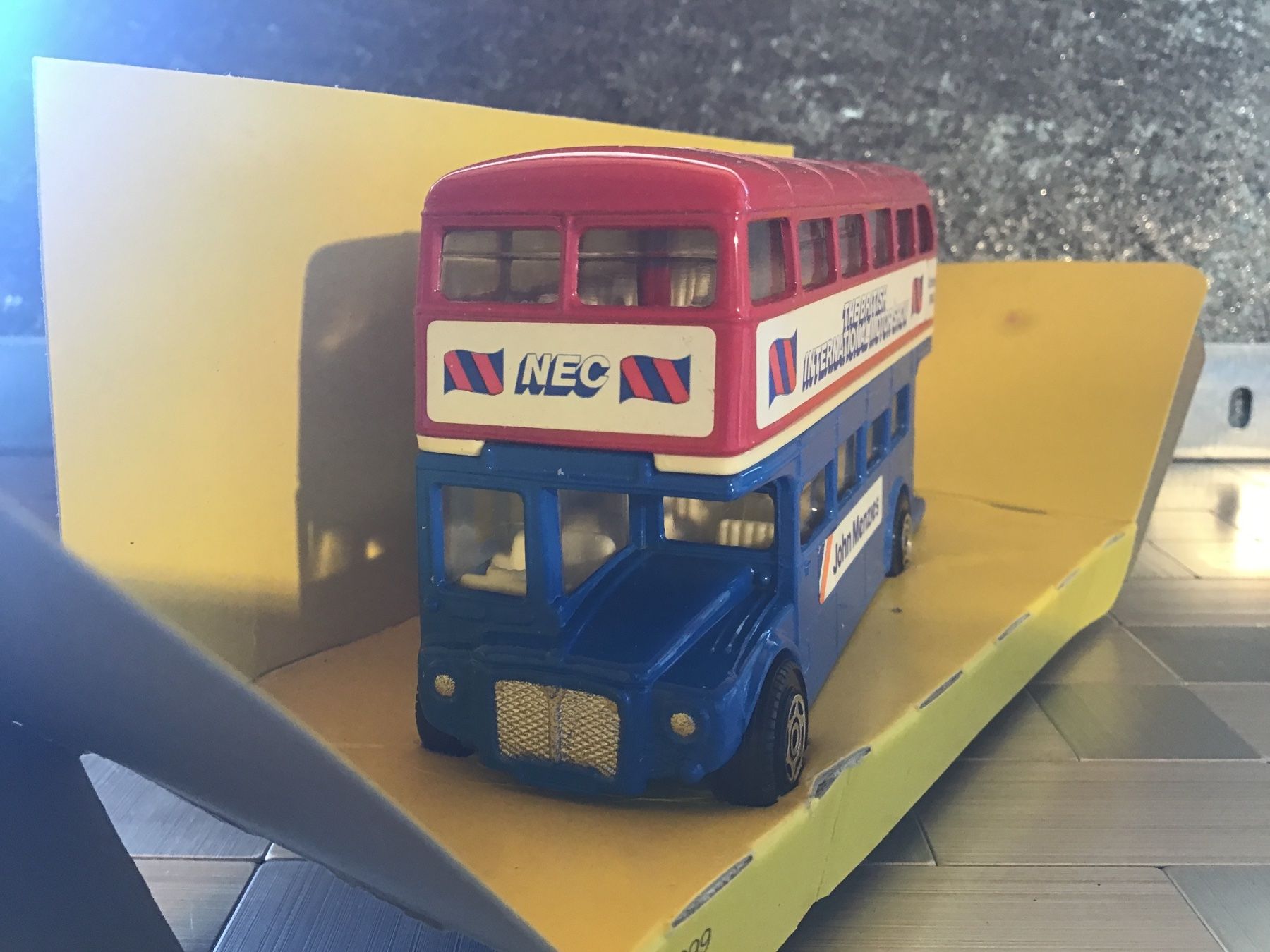 Corgi Toys Modellbausätze & Standmodelle: MODEL CORGI – Gebraucht aus Männedorf von Spezial-Modelle 1
