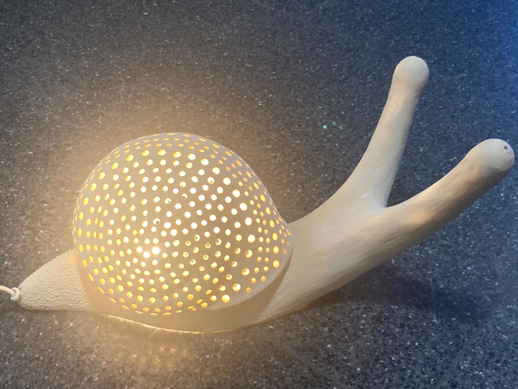 Lampade: grosse Keramik Schnecke Lampe, wunderschön, – Usato da Zürich venduto da Idbiw