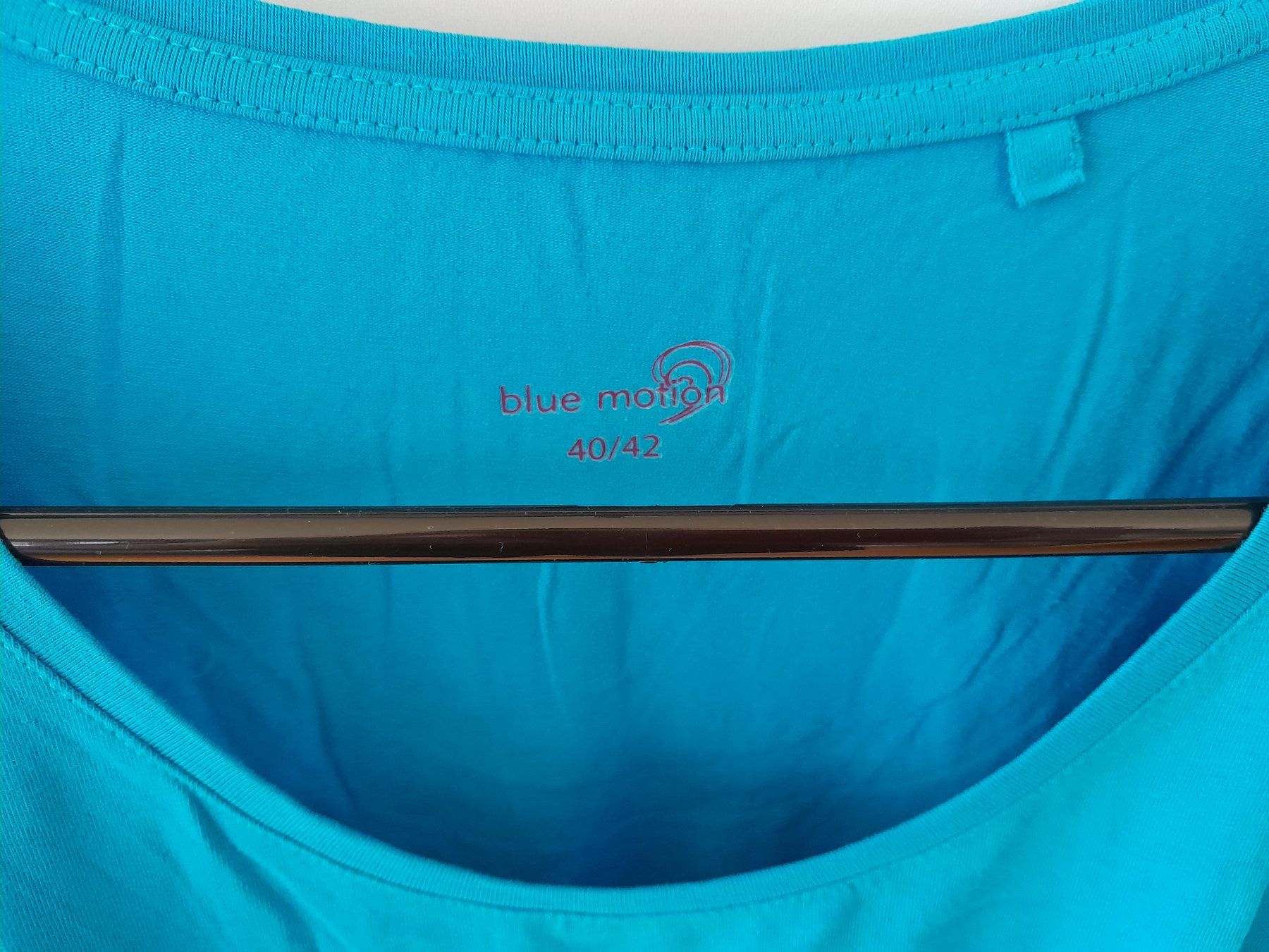T-Shirts: T-shirt 40-42 – Gebraucht aus Charmey (Gruyère) von Laulau.sansan 1