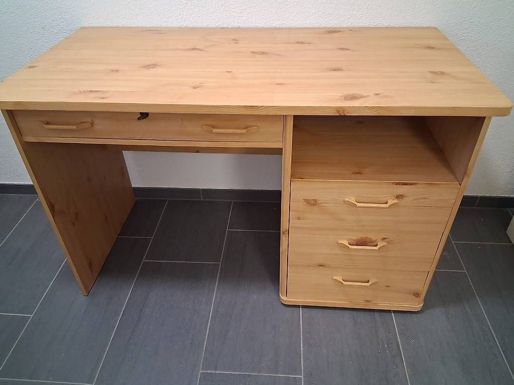 Bureaux: Bürotisch – D'occasion à Buochs par Theo-Bissig