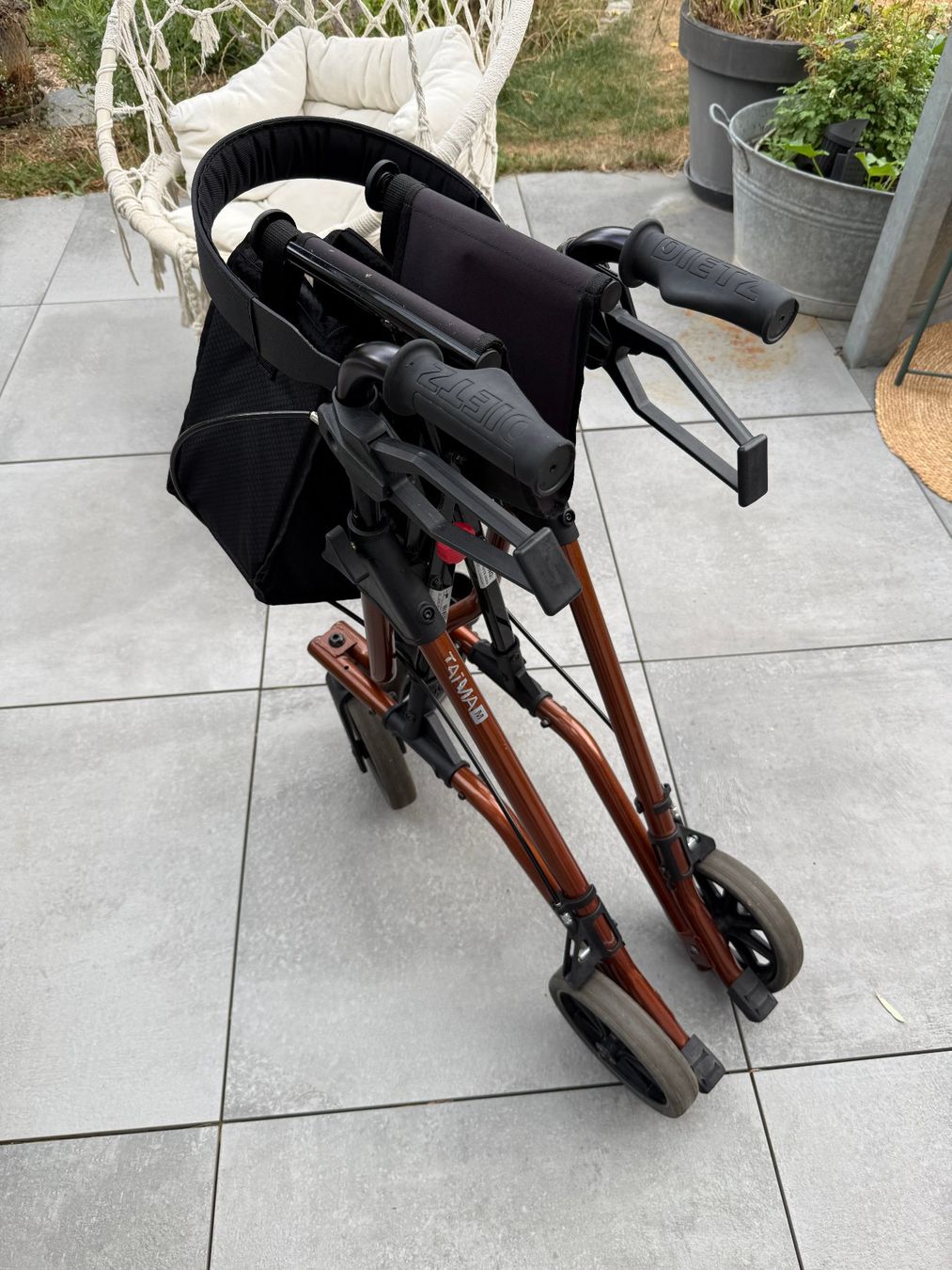 Ausili per la deambulazione: DIETZ Rollator TAIMA M – Usato da Stein AG venduto da Svenbobo 1