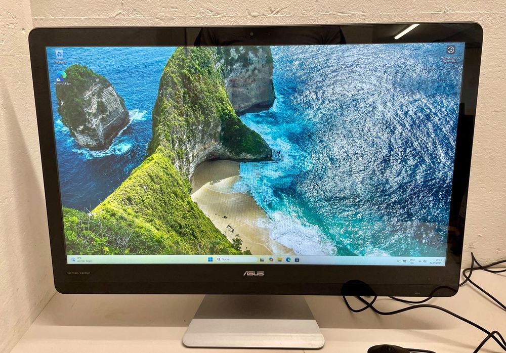 Asus Zen Aio All in one i7/16GB/512GB/1TBHDD/Win11pro (Gebraucht) in ...