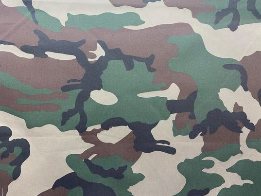 Tessuti: Tissu coton imprimé militaire – Nuovo e nell'imballaggio originale da Préverenges venduto da mam_629h