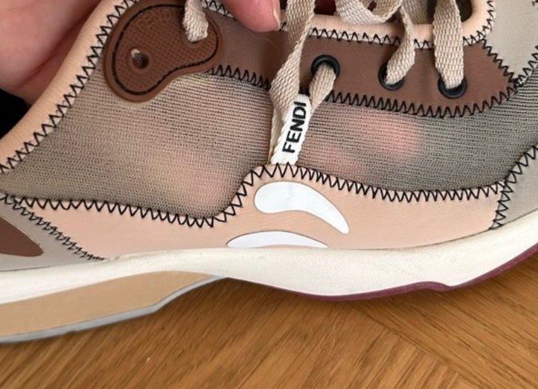 Fendi Scarpe da donna: Fendi trainers – Nuovo (secondo la descrizione) da Grandvaux venduto da i71_n8m7 6