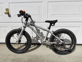 Kinderfahrrad Early Rider 16 Zoll in gutem Zustand + Zubehör