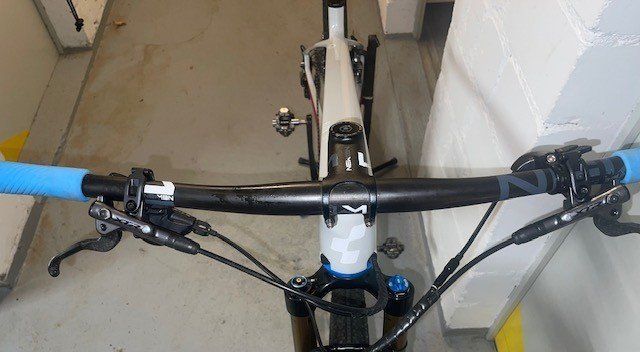 Cube Biciclette: Cube Elite Carbon XC Hardtail Grösse L – Usato da Sisseln AG venduto da bro_ns6z 1