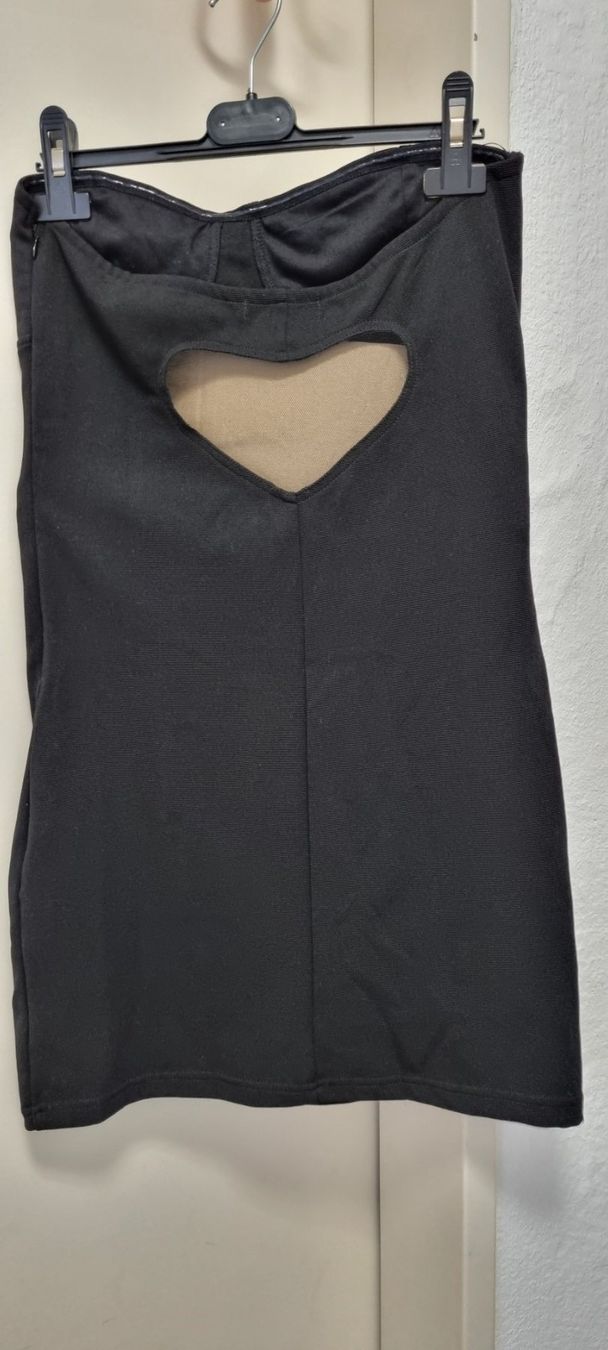 Vestiti: Kleid  Trägerlos Gr. S  schwarz – Nuovo e nell'imballaggio originale da geroldswil venduto da Gumball1