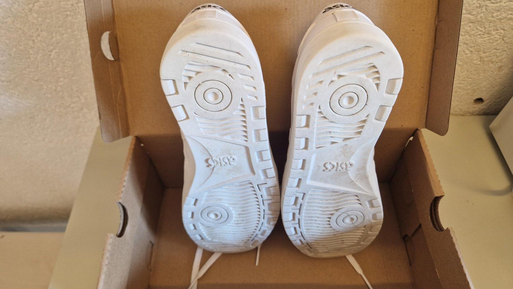 Asics Scarpe da uomo: Asics Japan S – Nuovo e nell'imballaggio originale da Bern venduto da lea_f857 4
