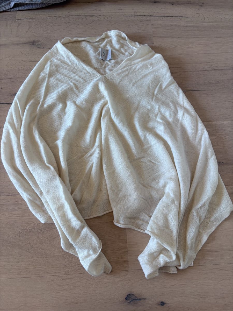 Sonstige Damenmode: Piqyourdress Poncho – Gebraucht aus Kriens von Flavia015