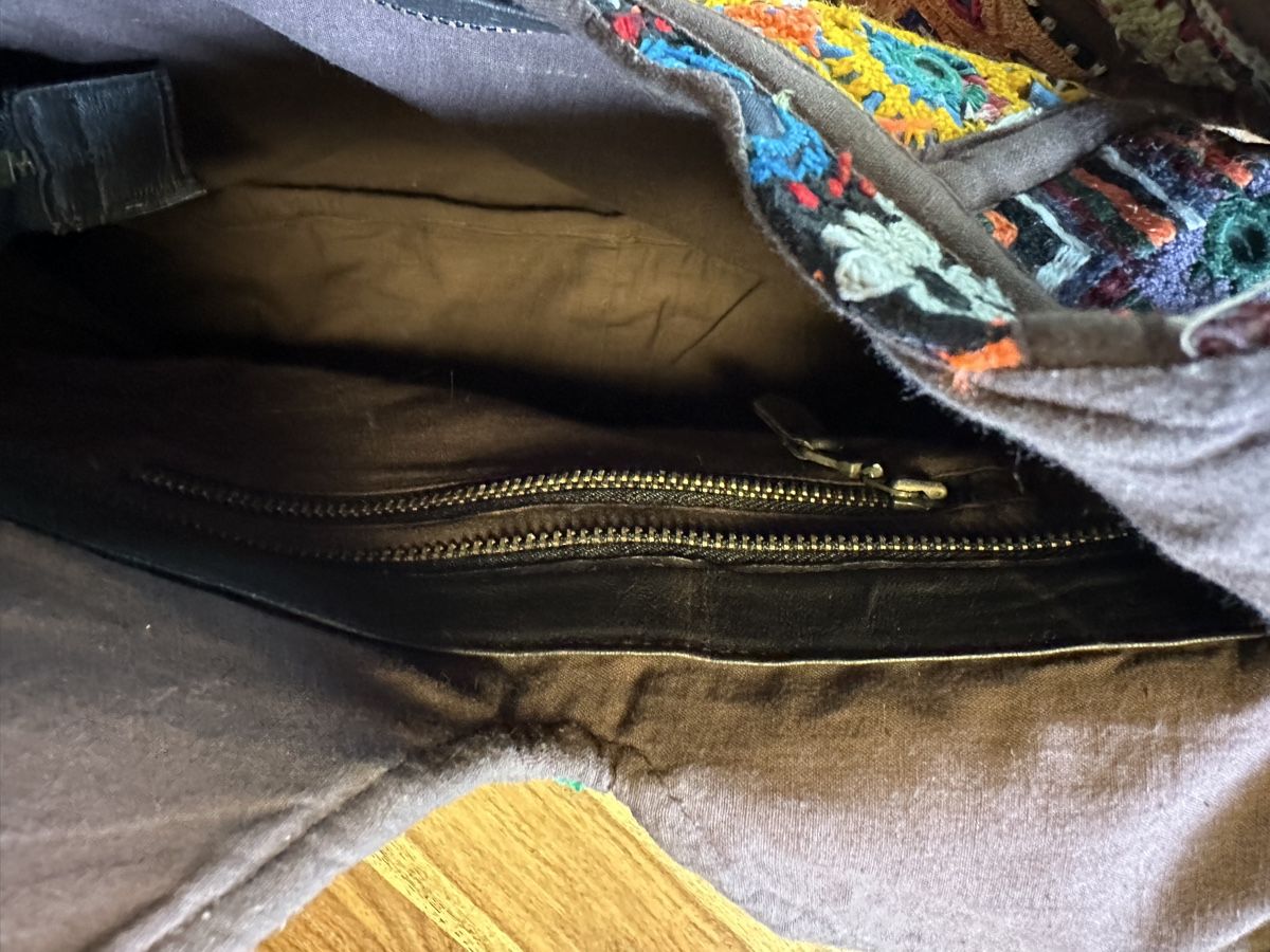 Taschen für Damen: Stofftasche Patchwork Design bunt mit Reissverschluss – Neu (gemäss Beschreibung) aus Wildberg von TradeMe 3