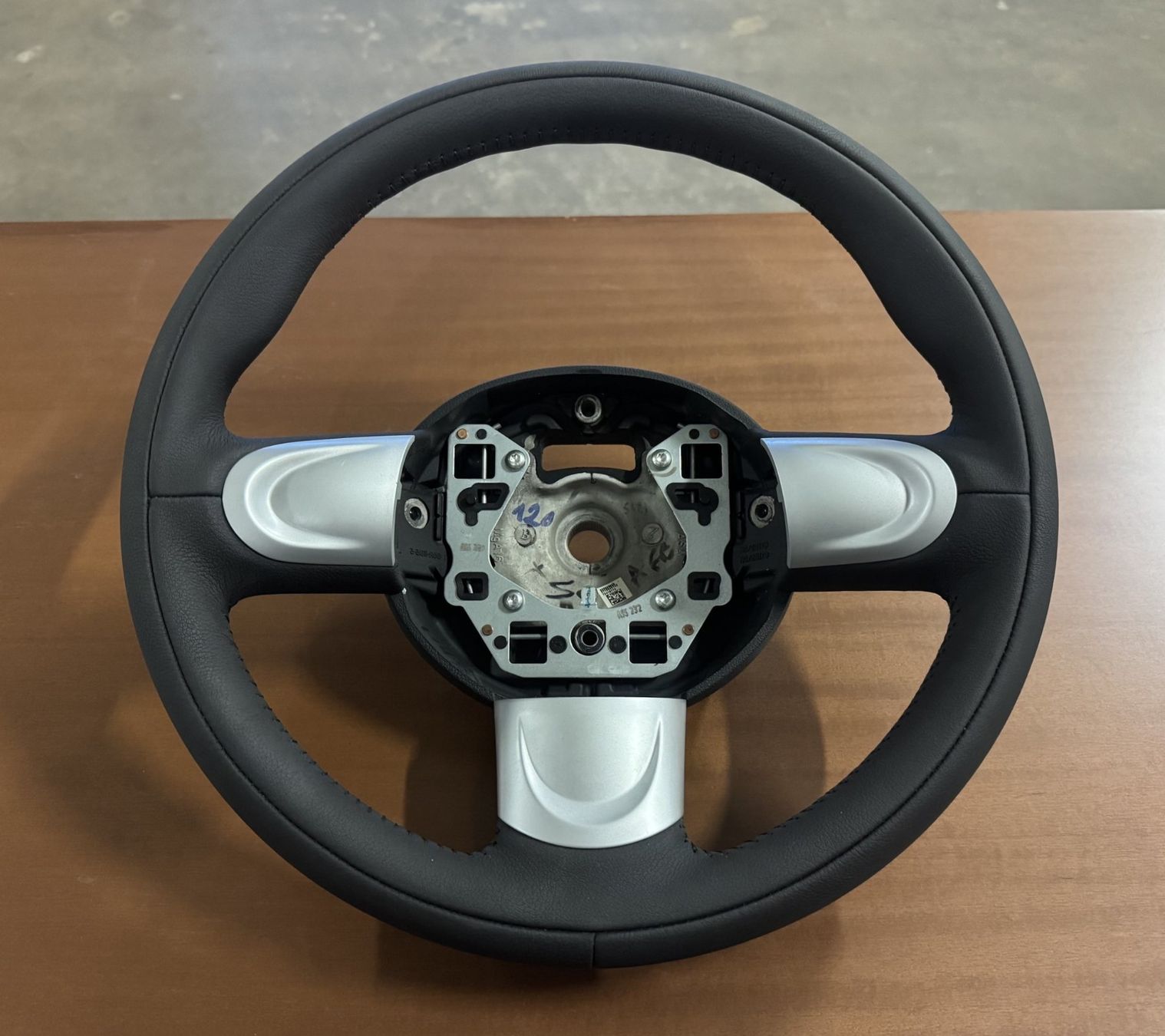 Mini Alle Autoersatzteile: Mini Cooper volant sport cuir – Neu (gemäss Beschreibung) aus Satigny von rfo59