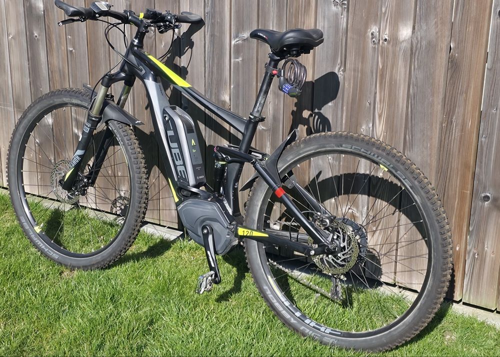 Cube Stereo 120 PRO nur 176km Total für Grösse ca. 178cm (Gebraucht) in ...