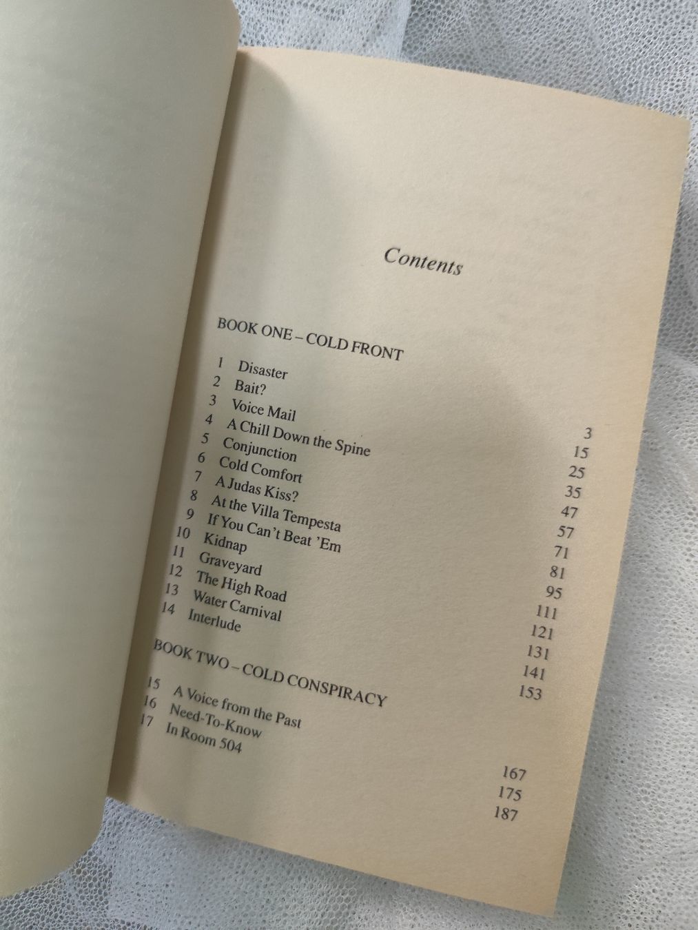 Libri: James Bond: Cold - John Gardner Thriller, Perfect Read! – Usato da Mägenwil venduto da VintageGirly 5