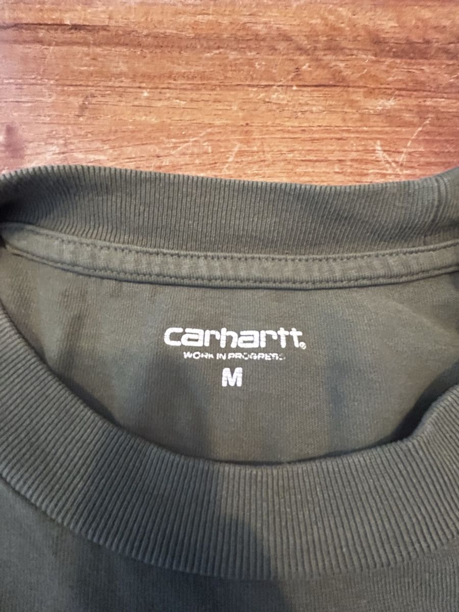 Carhartt Lotti di vestiti: Carhartt Shorts & T-Shirt – Usato da Winterthur venduto da Salmanassar 6